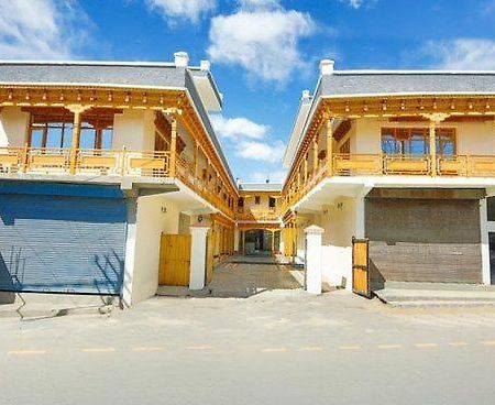 Hotel Dimbir Regency Leh Exterior photo